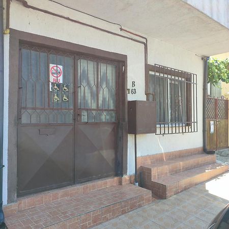 Hostel Emy Camere Cu Baie Proprie Aproape De Plaja 3 Papuci Köstence Dış mekan fotoğraf